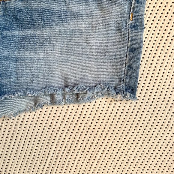 Aritzia Denim Forum Arlo Shorts | 23 - Picture 7 of 11